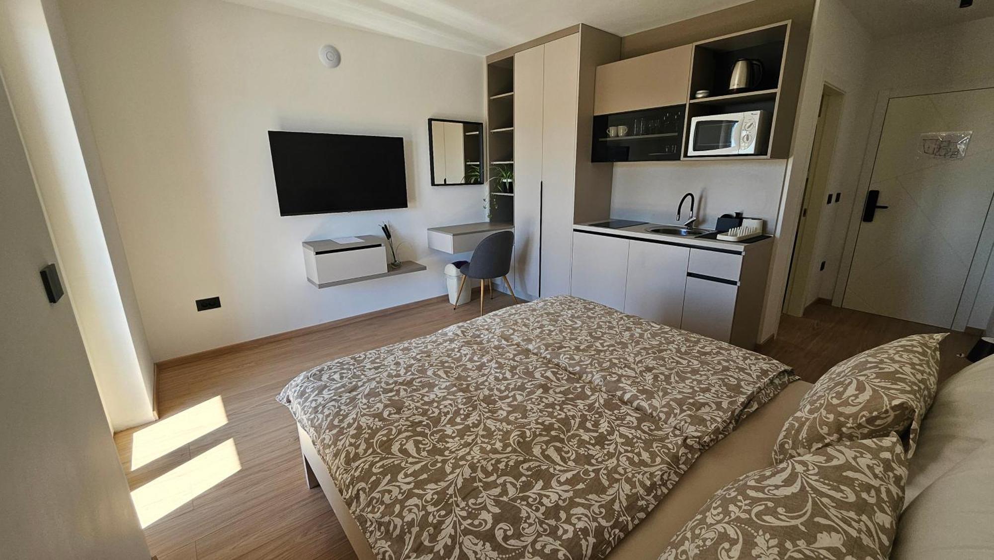 Richi Rooms & App Funtana Exterior foto