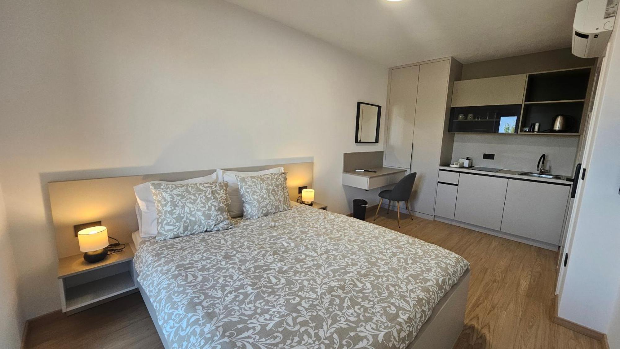 Richi Rooms & App Funtana Exterior foto